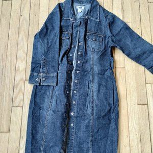 Blue jean Dress the back is plain at knee or just below knee depending on height